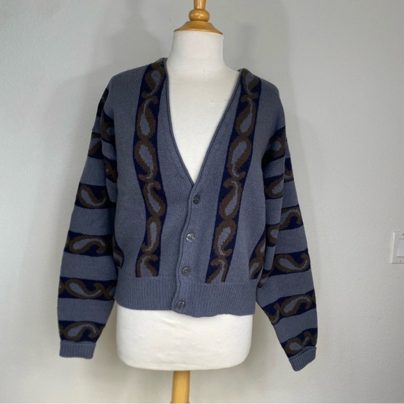 Perry Ellis Men's Gray 100% Lambs Wool Button Thick Cardigan Size Small Western